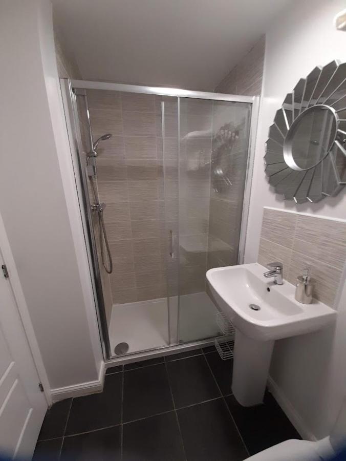 Beautiful 4 Bedroom Treasure Home Hemel Hempstead Kültér fotó